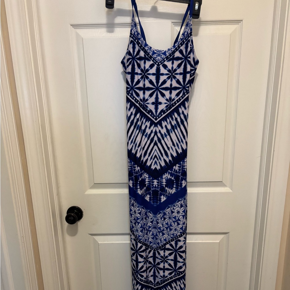 VENUS Navy and White Geometric Maxi Dress